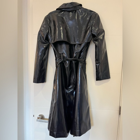 CLUB MONACO navy lacquer trench coat (size small) - Picture 4 of 4